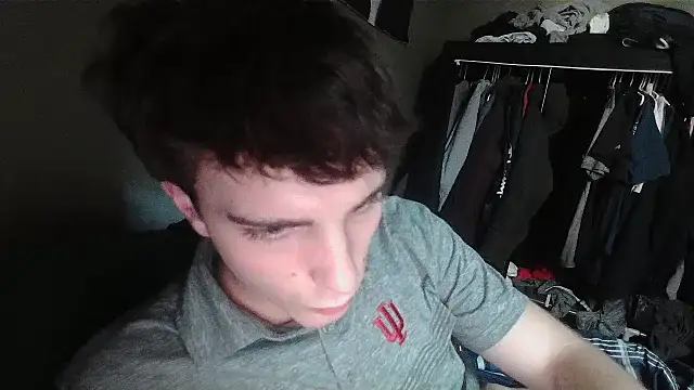 Snapshot of cw1ss chatting on 11/07/25, 08:35 cw1ss online show from 11/07/25, 08:35