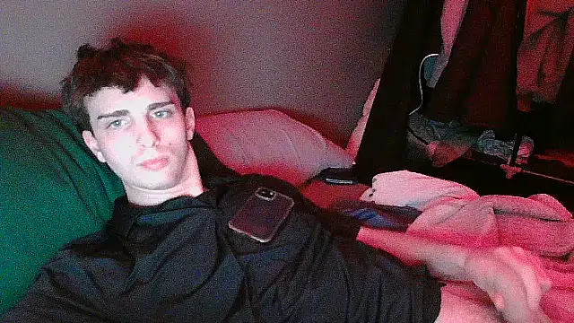 Snapshot of cw1ss chatting on 11/14/25, 02:59 cw1ss online show from 11/14/25, 02:59