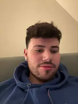 gayboooy nrw online show from 12/22/24, 06:49