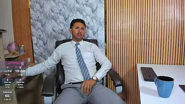 Hideintheoffice online show from 03/25/26, 01:10