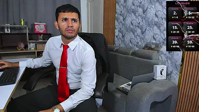 Hideintheoffice online show from 02/06/26, 06:09