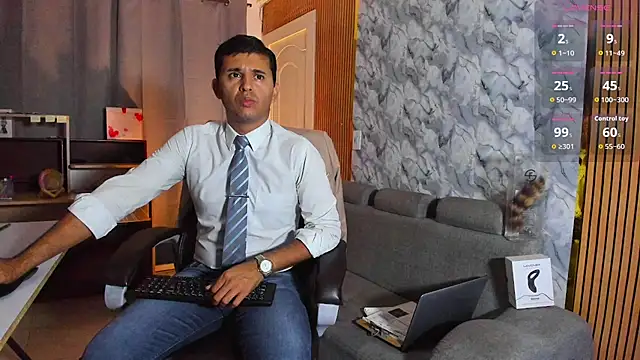 Hideintheoffice online show from 02/16/26, 01:15