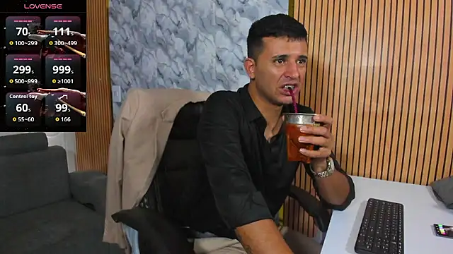 Hideintheoffice online show from 01/07/26, 10:37