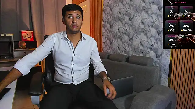 Hideintheoffice online show from 02/12/26, 07:30