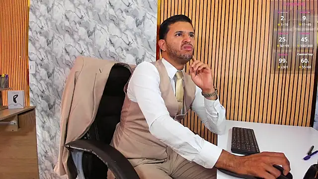 Hideintheoffice online show from 03/10/26, 02:54