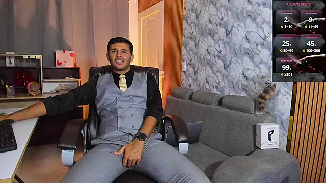 Hideintheoffice online show from 02/13/26, 05:18