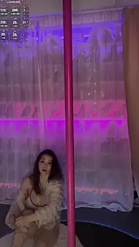 baobaomiqi linger online show from 10/01/25, 04:33