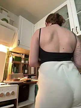 MayaMystic online show from 04/04/26, 11:06