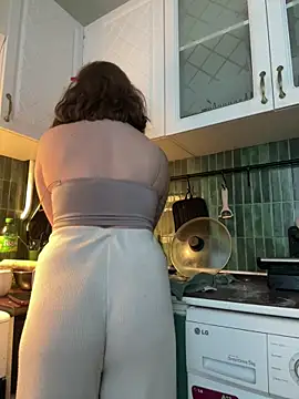 MayaMystic online show from 01/06/26, 01:04