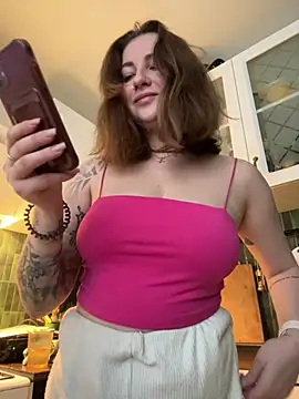 MayaMystic online show from 01/14/26, 01:04