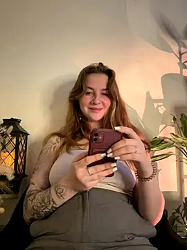 MayaMystic online show from 11/18/25, 11:35