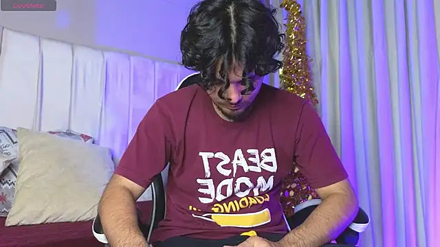 Snapshot of Samir_bear chatting on 01/06/26, 12:31 Samir bear online show from 01/06/26, 12:31