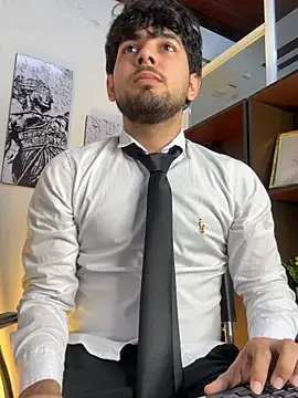 Samir bear online show from 04/10/26, 12:45