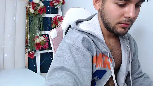 Samir bear online show from 03/17/25, 03:29