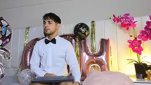 Samir bear online show from 03/07/25, 01:07