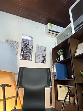 Samir bear online show from 04/25/26, 01:03