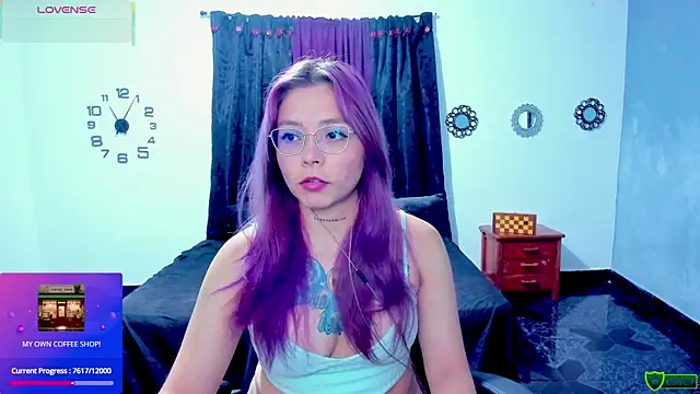 LilSasha online show from 10/01/25, 04:06