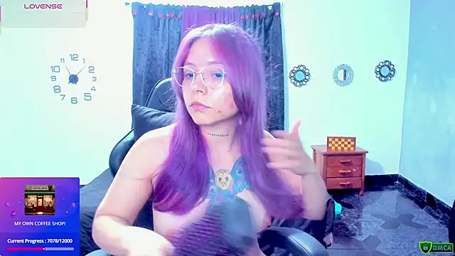 LilSasha online show from 09/25/25, 04:07