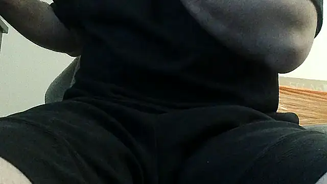 Snapshot of teek1234_1 chatting on 03/15/25, 04:24 teek1234 1 online show from 03/15/25, 04:24