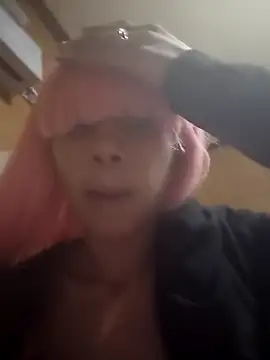 carmelbbyx22 online show from 04/16/26, 03:51