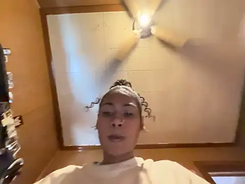 carmelbbyx22 online show from 02/08/26, 05:21