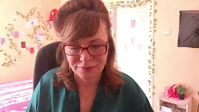Miss Moren online show from 03/23/26, 05:51