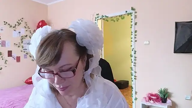 Miss Moren online show from 04/02/26, 09:38