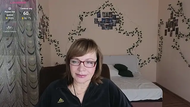 Miss Moren online show from 11/13/25, 04:38