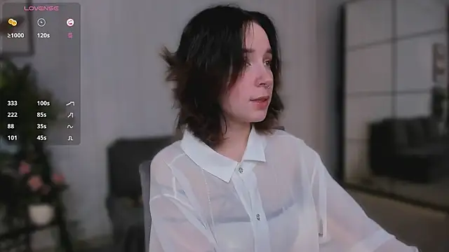 lilithlunna online show from 03/03/25, 01:38