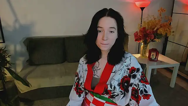 lilithlunna online show from 11/08/25, 01:25