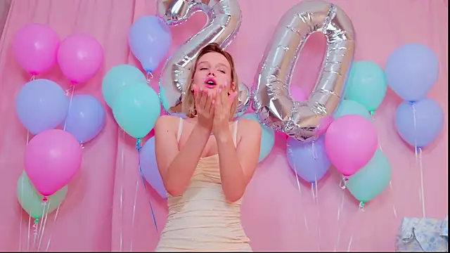 MeowthLilu online show from 02/05/26, 03:57