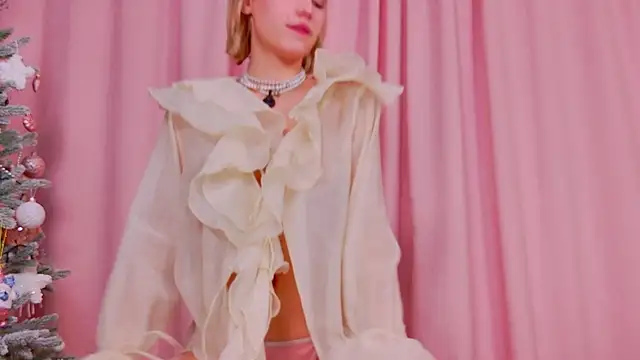 MeowthLilu online show from 01/13/26, 03:43