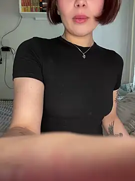 AmmyRich1 online show from 06/01/26, 08:36