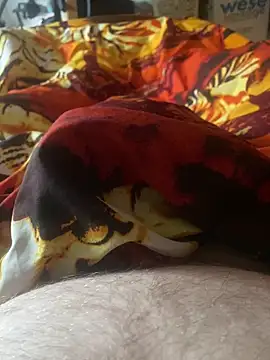 makedaddyhappy6 online show from 12/18/25, 10:19