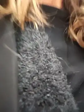 sansan2411 online show from 02/11/26, 11:43