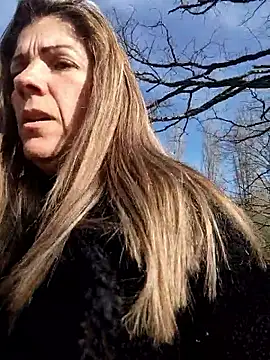 sansan2411 online show from 02/09/26, 12:47