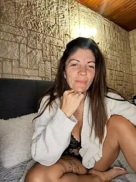 sansan2411 online show from 12/01/25, 07:31