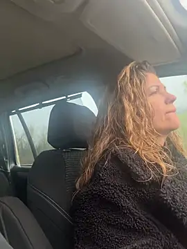 sansan2411 online show from 03/23/26, 07:41