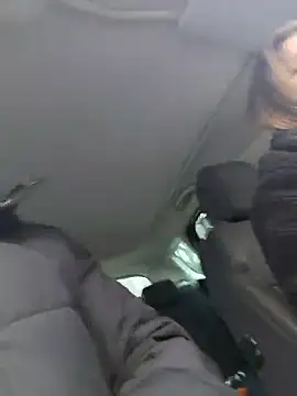 sansan2411 online show from 12/22/25, 01:33