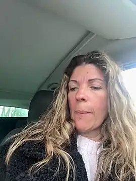 sansan2411 online show from 03/28/26, 01:01