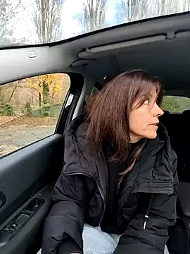 sansan2411 online show from 11/02/25, 01:27