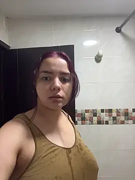 Snapshot of Ema_kraus chatting on 03/17/26, 02:14 Ema kraus online show from 03/17/26, 02:14