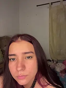 Snapshot of Ema_kraus chatting on 03/21/26, 01:07 Ema kraus online show from 03/21/26, 01:07