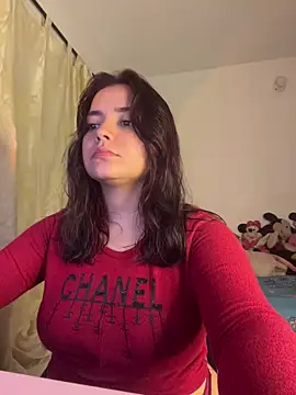 Snapshot of Ema_kraus chatting on 04/02/26, 11:55 Ema kraus online show from 04/02/26, 11:55