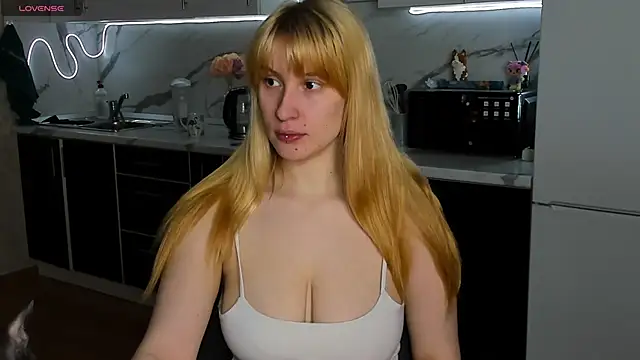 Sweet white chocolate online show from 02/16/26, 06:01