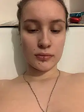 Sweet white chocolate online show from 02/18/25, 09:21