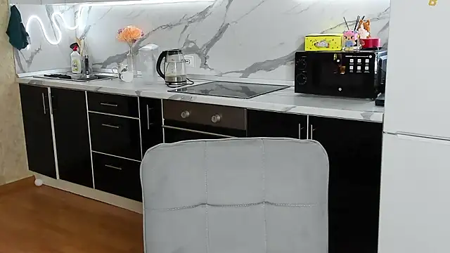 Sweet white chocolate online show from 02/07/26, 09:56