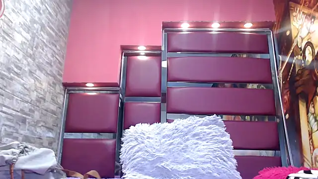 Snapshot of perfectlump chatting on 11/11/25, 03:29 perfectlump online show from 11/11/25, 03:29