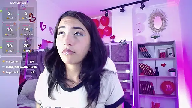 Snapshot of Camilaa1__ chatting on 02/25/25, 09:53 Camilaa1 online show from 02/25/25, 09:53