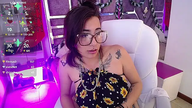 Snapshot of Camilaa1__ chatting on 12/22/24, 09:55 Camilaa1 online show from 12/22/24, 09:55